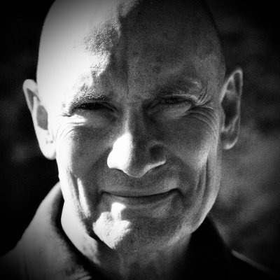 Mohenj0's profile picture. Hard Sci-Fi Author. New novels - Proximal God: Excursion and Proximal God: Ascension & a revolutionary physics book Occam's Ruler to be released 3rd April 2026