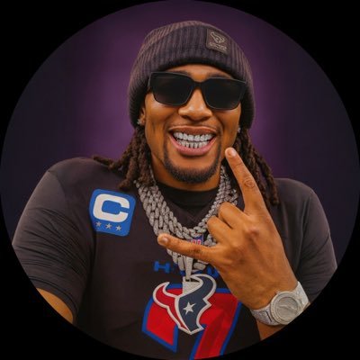 RickyAvalos713_'s profile picture. @ClubAmerica 🦅⚽️🏆x16 @HoustonTexans🐂🤘🏼🏈 @Astros🤘🏼⚾️ 🏆 x2 @Lakers 🏀💜💛🏆 x17 @HoustonDynamo🍊⚽️🏆x2 R.I.P Kobe and GiGi