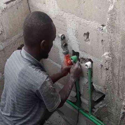 FelixUbahh's profile picture. Humble Plumber 🧑‍🔧