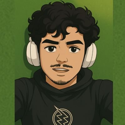 bassmah_online's profile picture. إذا غامرتَ في شرفٍ مرومِ
فلا تقنعْ بمـا دونَ النجومِ