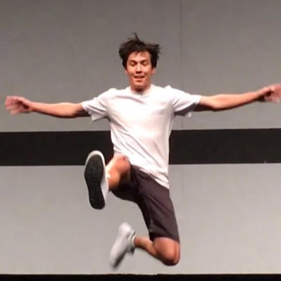 Ryanmzzm's profile picture. Vine Vault Architect | $THISISVINE tipping the scales 🚀🍇 | Crypto fractal hunter