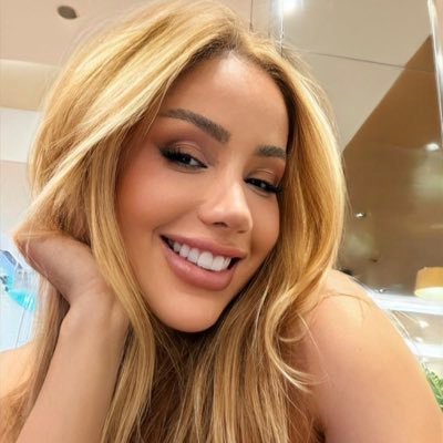 eubabimu's profile picture. PERFIL OFICIAL | Mãe, Modelo e Atriz | Assessoriababimuniz@gmail.com | #TeamBabiMu 💋