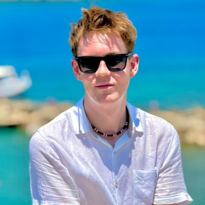 CharlieHillReal's profile picture. 🏳️‍🌈🇬🇧 Software Developer | 📷ig realcharliehill