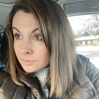 OluwaseyiO81839's profile picture. 