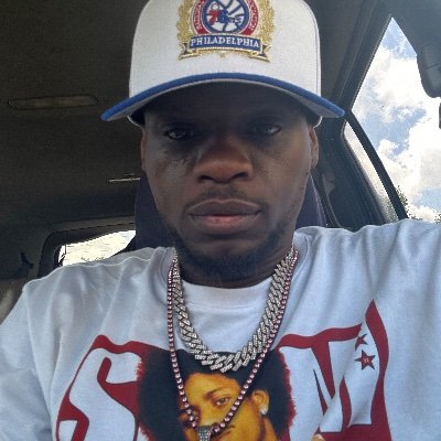 murk_daddy's profile picture. Artist/Entrepreneur
CEO, THE FORTUNATE, LLC & One Mic Productions 
Owner, A Gentleman’s Touch https://t.co/iaglHTfe5K https://t.co/k1NRaK1wLk