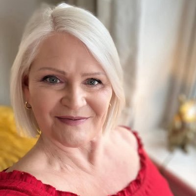 SandraKenn2ndh's profile picture. I’m Blessed £££