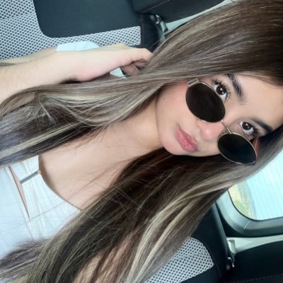 camilassllz's profile picture. 