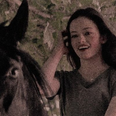 Hulufreakula's profile picture. ⠀ ⠀ ⠀⠀ ⠀⠀“Ohana Means Family” |Steves Lil Sister