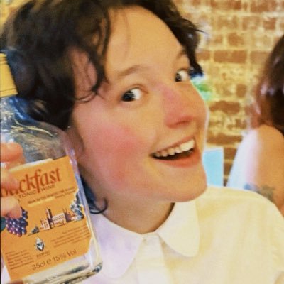 spideyramsey's profile picture. bella & tom. | 卌 |-/