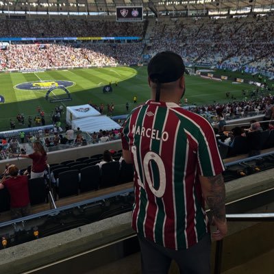 vasconceloos4's profile picture. @youngfluoficial