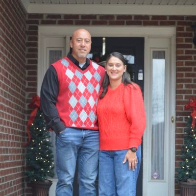 TraciBrooks3's profile picture. I am married to Stephen Brooks and I have 3 wonderful children (Sydney, Tyra & Seth). I love going to the beach and spending time with family.