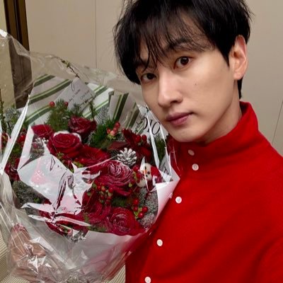 mangkiah's profile picture. fangirl✨|
ELF - Jewels |
Akun random tergantung mood wkwkw