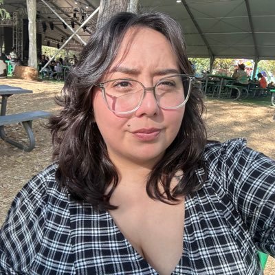 catvigilantex's profile picture. Sweet & Buttery 💛 fat bottomed girls make the rockin world go round. SAVE THE FUCKING GIRAFFES & SHARKS. IG:_cat.vigilantex_ Stay happy.🖤 and that’s on celery