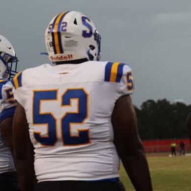 JavonCanty's profile picture. |Class of 2028| 5’11 281/LG,RT/Sumter high/email-Javon.canty@sumterstudents.net #52 number 803-848-5406