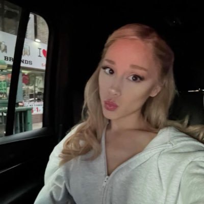 rujinus's profile picture. i can’t tell if you wanna kill me or if you wanna kiss me #njdevils #gohabsgo #canucks #texashockey