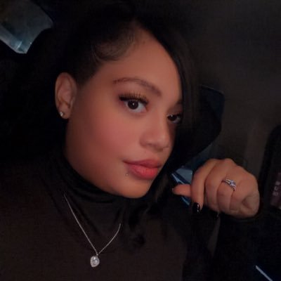 bitches_envyx0's profile picture. to know me is to love me to dislike me is jealousy 💅🏼