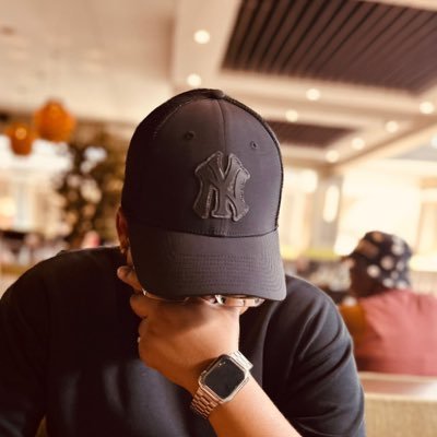 Punieyellow's profile picture. Sundowns in my veins, sports in my DNA.