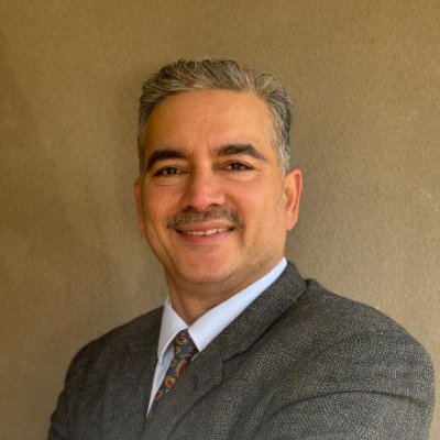 SquireSir63804's profile picture. I 💕 to ✍️ on :
#Money💰 
#Investing💵
#Compounding🌿 
#Stocks📊 
#Finance 📶 
Student of markets since 2001, 
Some multibaggers, many lessons, always learning