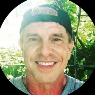 ReaKennyJohnson's profile picture. 