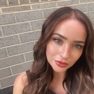 EloiseFaichney's profile picture. Lecturer and researcher. Looking at how creative writers and other artists use digital platforms. Chair of the @swiftposium Steering Committee. She/her. 🌈