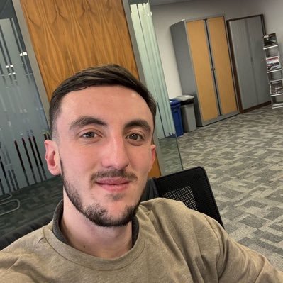 nnix6ix7's profile picture. 25