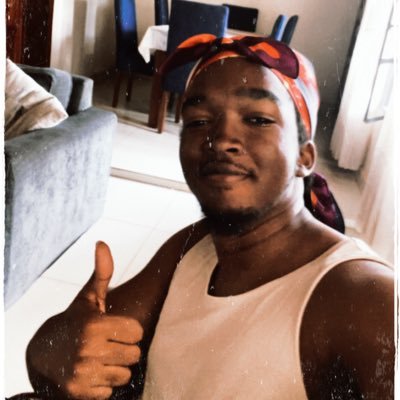 BirimumaasoR's profile picture. co-dev @jsui_agency | @loftechnlogies | playlist curator | read lots of manhwa | day dreaming |🇺🇬🇷🇼