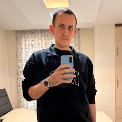 hossein123h's profile picture. Developer, Runner, Overthinker