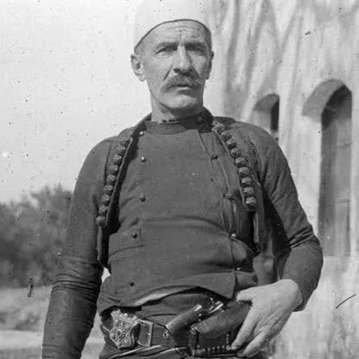 bl00dy1337's profile picture. building https://t.co/P993tFvAbO (share sensitive data securely)