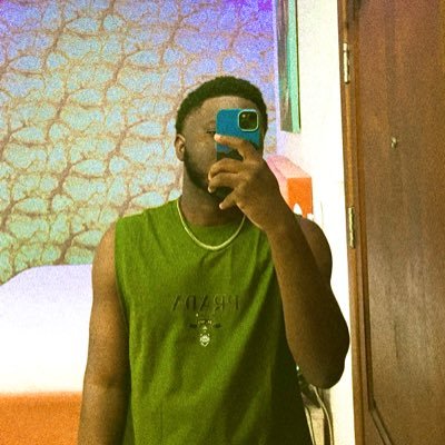 _mtantz's profile picture. 🦉