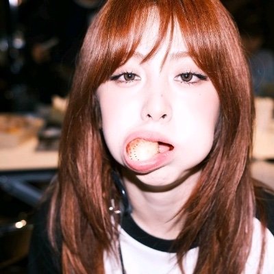 selmalainen's profile picture. ★  -  stan katseye for a better chance of byler this christmas !!