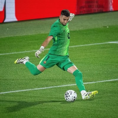 JoangarciaGK's profile picture. Dedicated to Joan García’s journey at FC Barcelona❤️💙  Tactical analysis | Game breakdowns | Career updates🤝🏿🤝🏿♨️Independent Barça fanpage