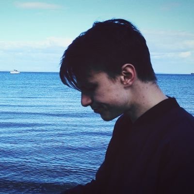 devnodecom's profile picture. Happy dad and mobile dev