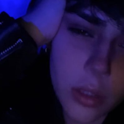 ASTAR0THXVI's profile picture. infernal boy.