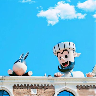 SheHui93456's profile picture. 