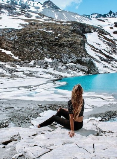 Onilwyn157680's profile picture. The road ahead stretches vast and boundless, filled with endless possibilities