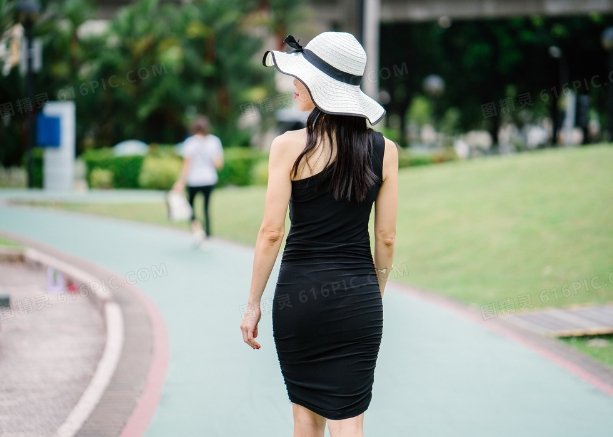 Olaniyan1091061's profile picture. Life moves slowly, and I wait patiently