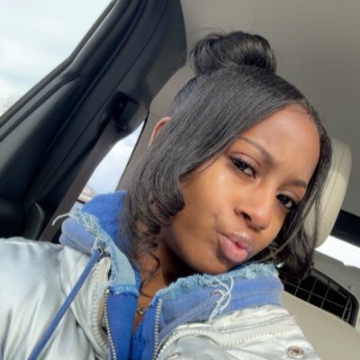 x_Raeee's profile picture. 