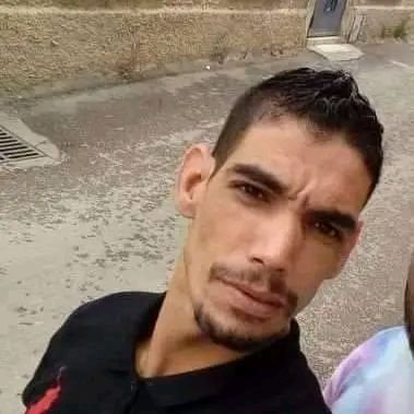 MabroukZou11827's profile picture. 