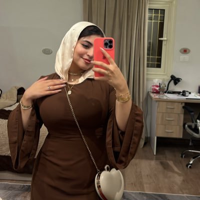yasmin__essam's profile picture. 𝙹𝚞𝚜𝚝 𝚊 𝚕𝚒𝚝𝚝𝚕𝚎 𝚋𝚒𝚝 𝚒𝚖𝚙𝚎𝚛𝚏𝚎𝚌𝚝.        Medical student👩🏻‍⚕️