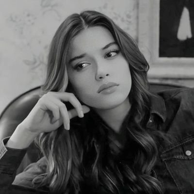 Warrior_iqra's profile picture. یہ تم کو وہم ہے کہ آغاز گفتگو ہم کریں گے ہم جو خود سے روٹھ جائیں تو صدیوں خاموش رہتے ہیں.!