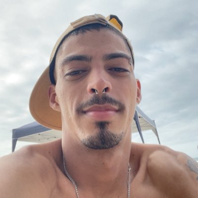 PgianQ's profile picture. 