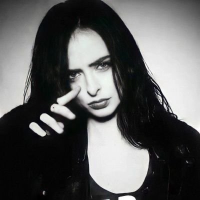 gabsbedumb's profile picture. ele/dele