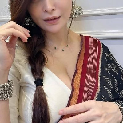 NotSoBound's profile picture. Come & feed my Kinks  🌷  Spoiled Brat, Wet and Phat 🌷 Arrogant, Bi, Attention seeking married kitten 🌷⚢⚥ 🌷❤ RTxRT?