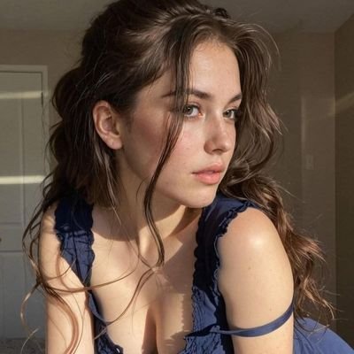 THsryat36701's profile picture. 