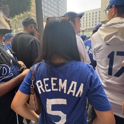 flwerpowers's profile picture. 