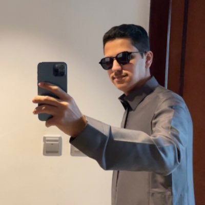 asm_1426's profile picture. IT student at @UOfjeddah 💙 | Sharing what I learn & eager for more