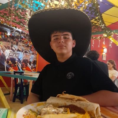 stiven3243215's profile picture. 