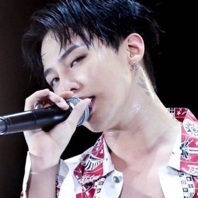 jiyongvamp's profile picture. for #권지용 & bb ❤︎