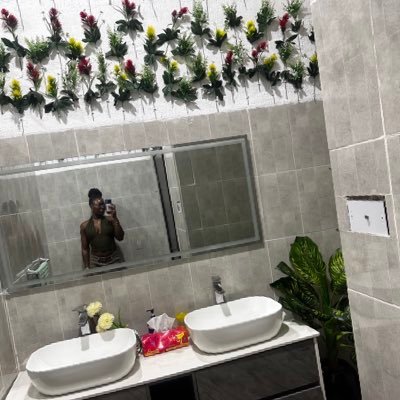 rofffybaby's profile picture. I’m here to ✨digressssssss✨ Fine boy Sege😏