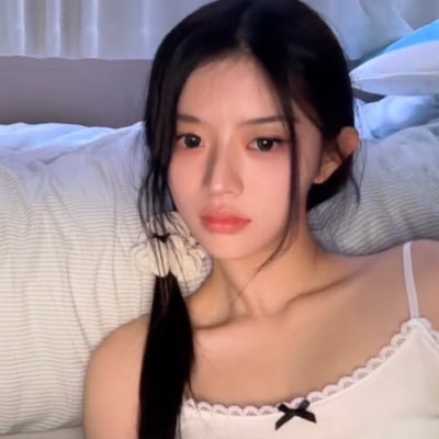 cecsnut's profile picture. 